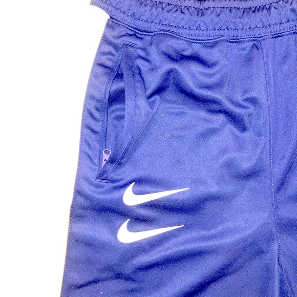 Nike Double Swoosh PK Shorts - Picture 2 of 7